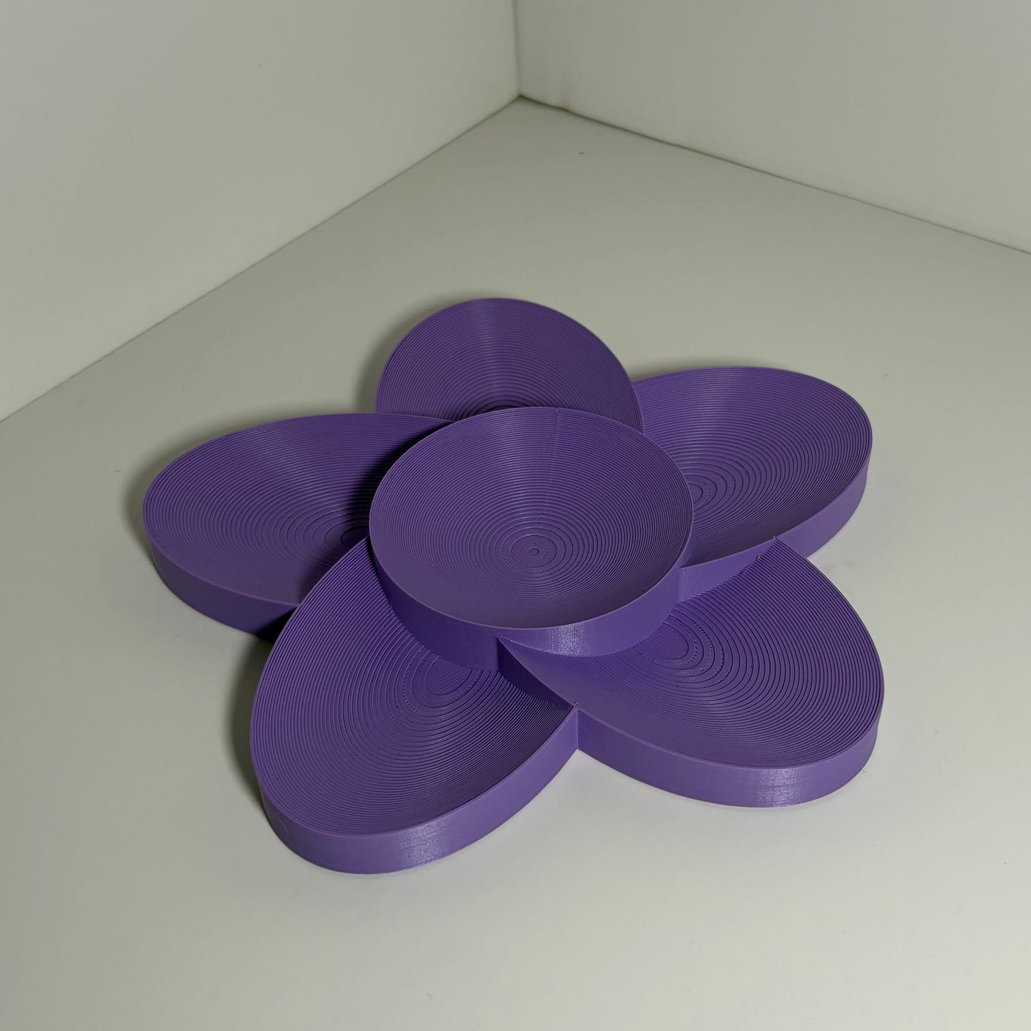FLOWER POWER CATCHALL - GRAPE
