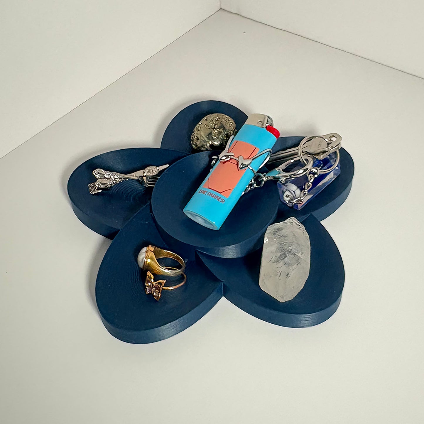 FLOWER POWER CATCHALL - NAVY