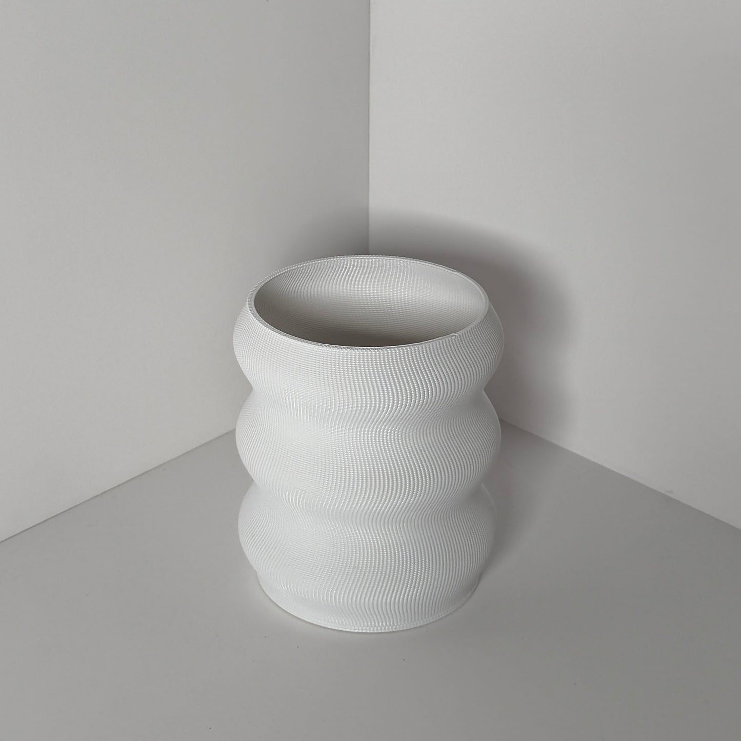 FLOW PLANTER, SMALL - OPTIC