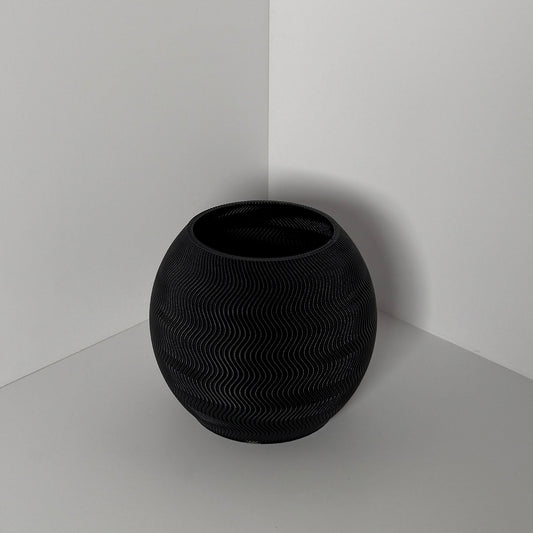GLOBE PLANTER - JET BLACK