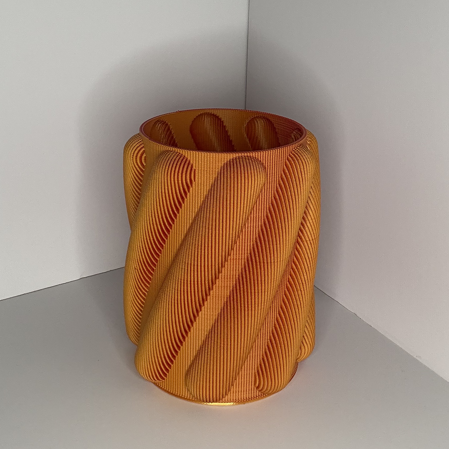 OPAL PLANTER, SMALL - FIREBIRD