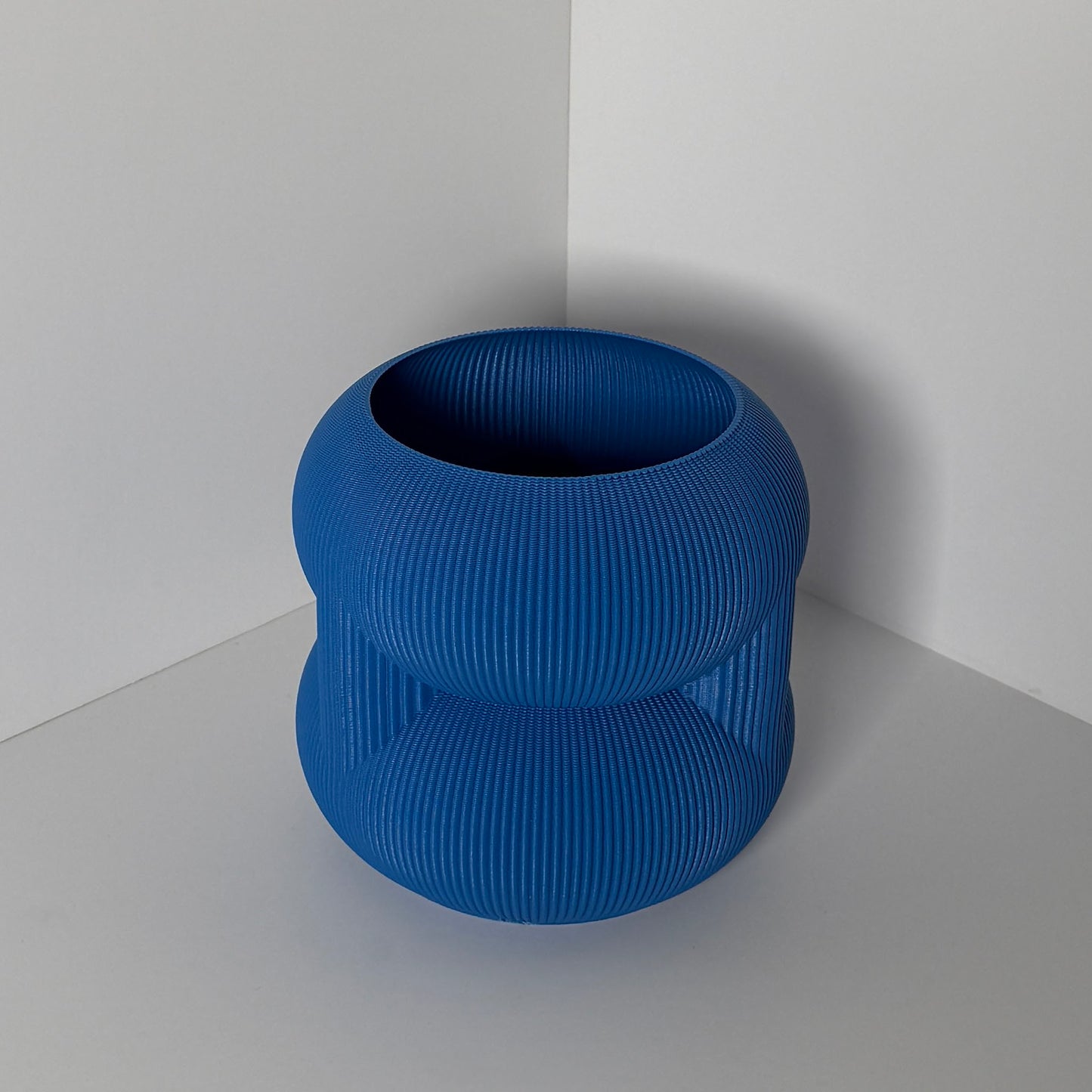 ORBIT PLANTER - COBALT