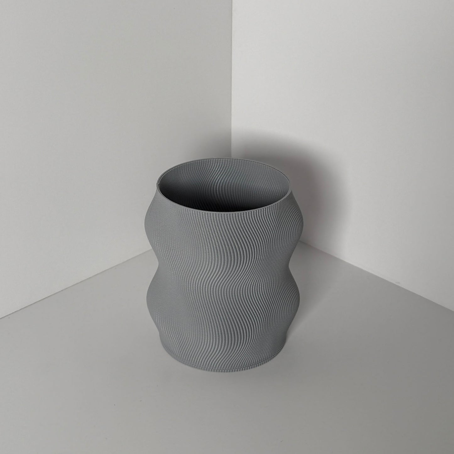 SWELL PLANTER, SMALL - GREY